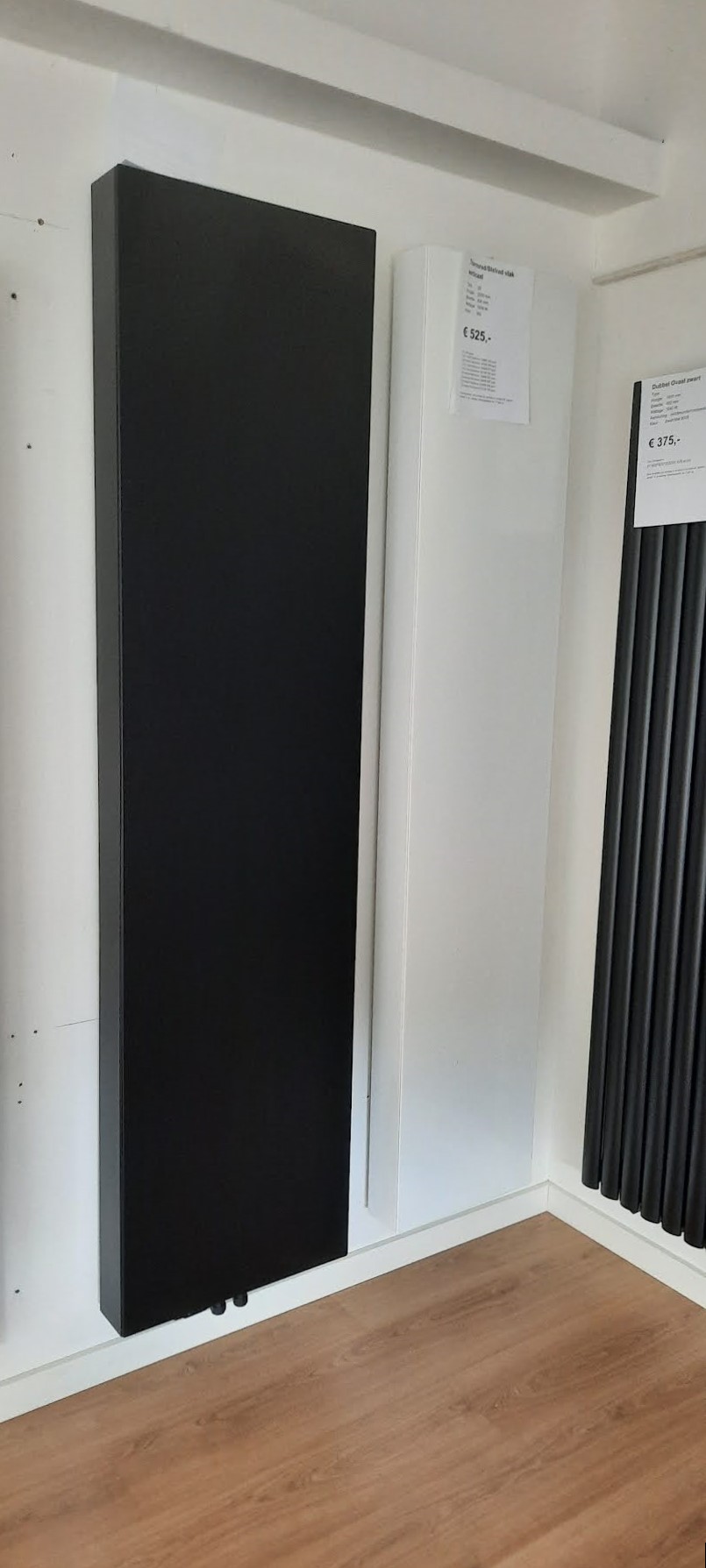 beste radiatoren tegen de Designradiator Verticaal Vlak Zwart Vasco